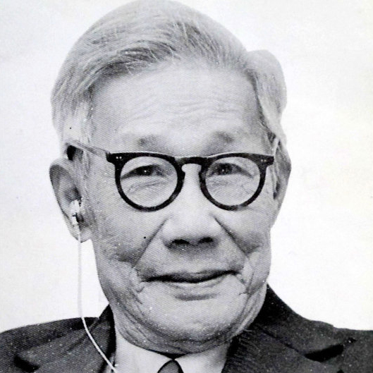李桦
